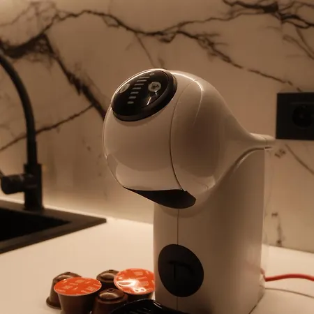 Sunrise - Free Private Parking *